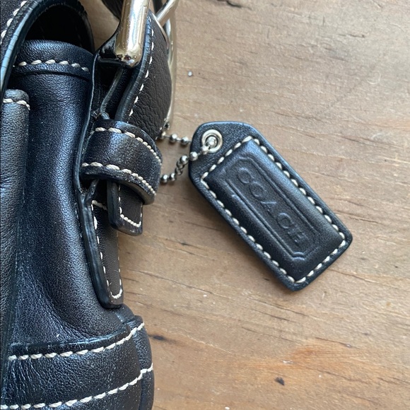 Vintage Coach Black Leather Soho Buckle Y2K Shoulder Bag No. 1446 - Picture 11 of 11